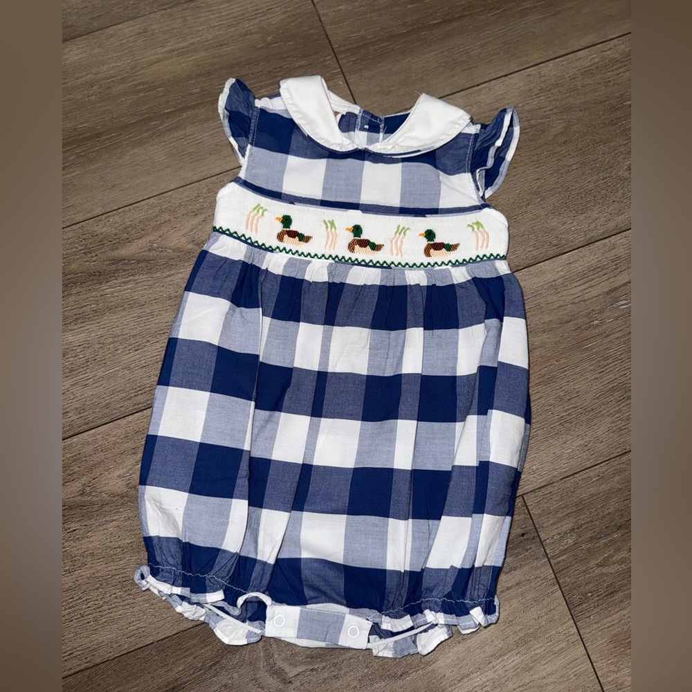 Gingham smocked bubble romper w/ Duck embroidery • Size 24 Months • Like NEW